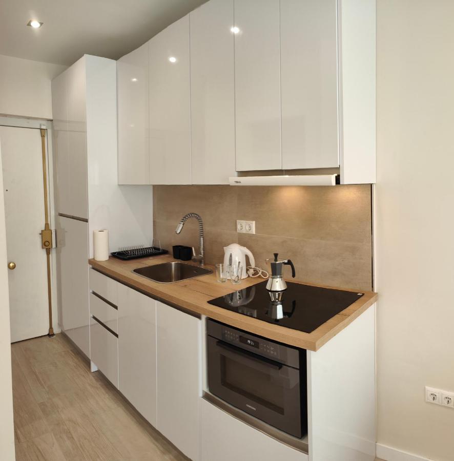 Coconut Begona Studio City Center By Namaste Elite Torremolinos Ngoại thất bức ảnh